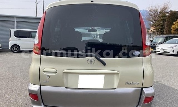 Tenga Tsaru Toyota FunCargo Zvimwe Mota in Beitbridge in Matabeleland South Tenga Tsaru Toyota FunCargo Zvimwe Mota in Beitbridge in Matabeleland South