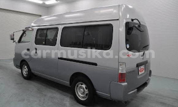 Acheter Occasion Voiture Nissan Caravan Blanc à Beitbridge, Matabeleland South Acheter Occasion Voiture Nissan Caravan Blanc à Beitbridge, Matabeleland South