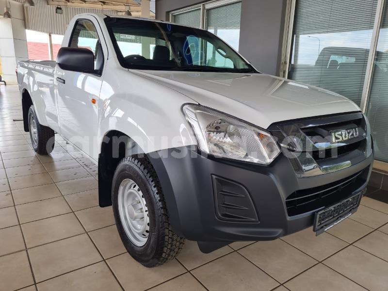 Big with watermark isuzu kb matabeleland south beitbridge 30951