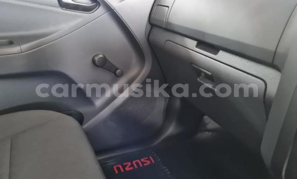 Acheter Occasion Voiture Isuzu KB Blanc à Beitbridge, Matabeleland South Acheter Occasion Voiture Isuzu KB Blanc à Beitbridge, Matabeleland South