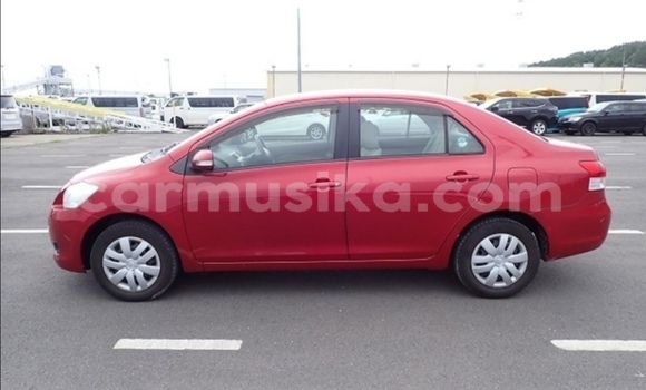 Buy Used Toyota Belta Red Car in Beitbridge in Matabeleland South Buy Used Toyota Belta Red Car in Beitbridge in Matabeleland South