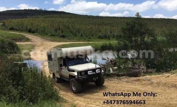 Buy Used Toyota Land Cruiser Beige Car in Harare in Harare