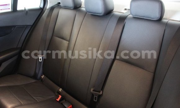 Buy Used Mercedes‒Benz CLK-klasse AMG White Car in Beitbridge in Matabeleland South Buy Used Mercedes‒Benz CLK-klasse AMG White Car in Beitbridge in Matabeleland South