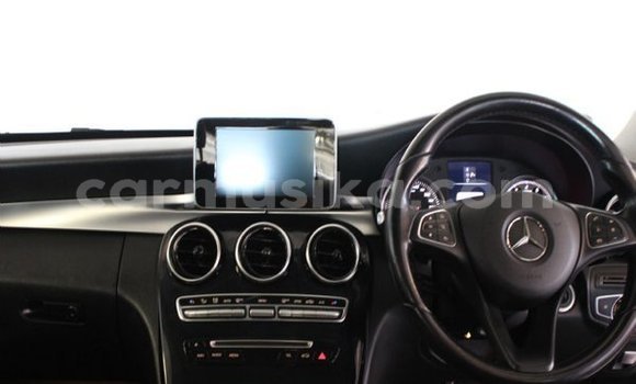 Buy Used Mercedes‒Benz CLK-klasse AMG White Car in Beitbridge in Matabeleland South Buy Used Mercedes‒Benz CLK-klasse AMG White Car in Beitbridge in Matabeleland South