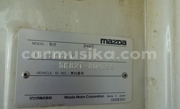 Nunua Ilio tumika Mazda Bongo Nyeupe Gari ndani ya Beitbridge nchini Matabeleland Kusini Nunua Ilio tumika Mazda Bongo Nyeupe Gari ndani ya Beitbridge nchini Matabeleland Kusini