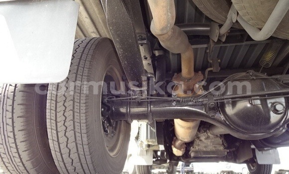 Nunua Ilio tumika Mazda Bongo Nyeupe Gari ndani ya Beitbridge nchini Matabeleland Kusini Nunua Ilio tumika Mazda Bongo Nyeupe Gari ndani ya Beitbridge nchini Matabeleland Kusini