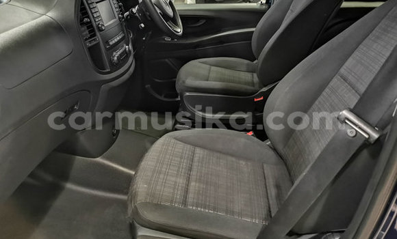 Acheter Occasion Voiture Mercedes‒Benz Vito Bleu à Beitbridge, Matabeleland South Acheter Occasion Voiture Mercedes‒Benz Vito Bleu à Beitbridge, Matabeleland South