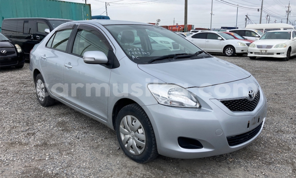 Nunua Ilio tumika Toyota Belta Fedha Gari ndani ya Beitbridge nchini Matabeleland Kusini