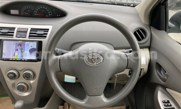 Acheter Occasion Voiture Toyota Belta Gris à Beitbridge, Matabeleland South Acheter Occasion Voiture Toyota Belta Gris à Beitbridge, Matabeleland South