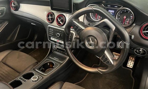 Acheter Occasion Voiture Mercedes‒Benz 250 Beige à Beitbridge, Matabeleland South