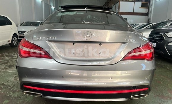 Nunua Ilio tumika Mercedes‒Benz 250 Beige Gari ndani ya Beitbridge nchini Matabeleland Kusini Nunua Ilio tumika Mercedes‒Benz 250 Beige Gari ndani ya Beitbridge nchini Matabeleland Kusini