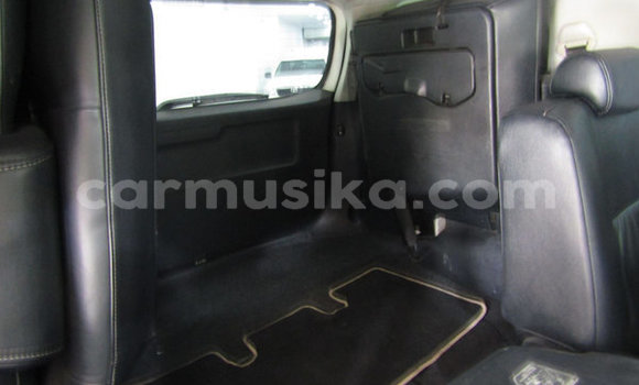 Acheter Occasion Voiture Toyota Fortuner Blanc à Beitbridge, Matabeleland South Acheter Occasion Voiture Toyota Fortuner Blanc à Beitbridge, Matabeleland South