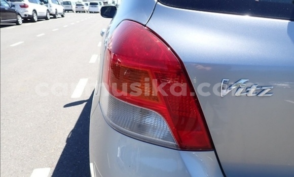 Buy Used Toyota Vitz Silver Car in Beitbridge in Matabeleland South Buy Used Toyota Vitz Silver Car in Beitbridge in Matabeleland South