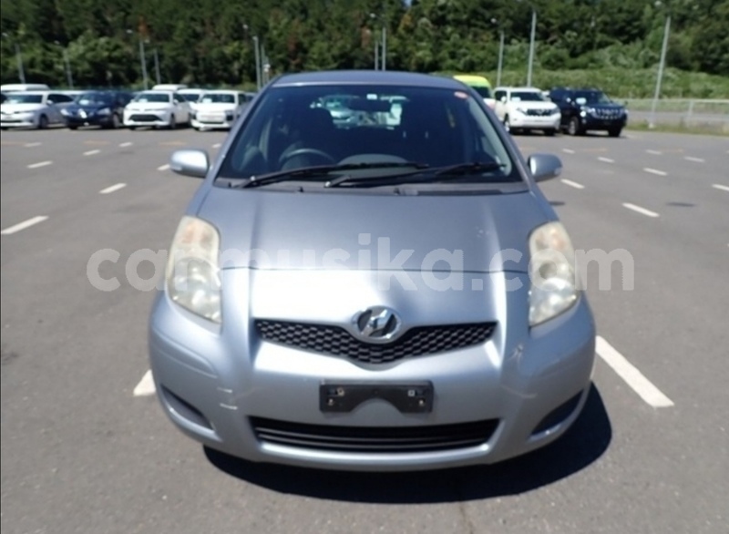 Big with watermark toyota vitz matabeleland south beitbridge 31012