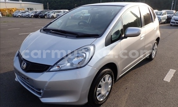 Acheter Occasion Voiture Honda Fit Gris à Beitbridge, Matabeleland South Acheter Occasion Voiture Honda Fit Gris à Beitbridge, Matabeleland South