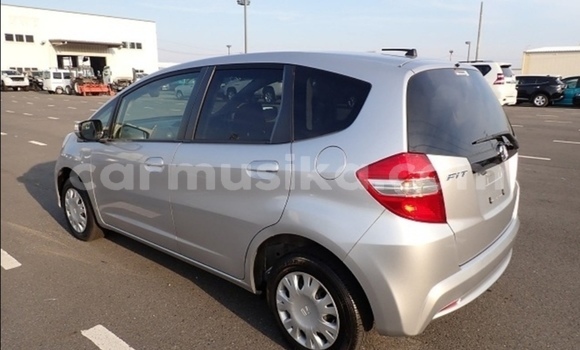 Acheter Occasion Voiture Honda Fit Gris à Beitbridge, Matabeleland South Acheter Occasion Voiture Honda Fit Gris à Beitbridge, Matabeleland South