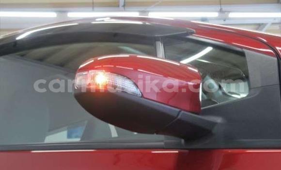 Acheter Occasion Voiture Toyota Vitz Rouge à Beitbridge, Matabeleland South Acheter Occasion Voiture Toyota Vitz Rouge à Beitbridge, Matabeleland South