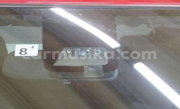 Acheter Occasion Voiture Toyota Vitz Rouge à Beitbridge, Matabeleland South Acheter Occasion Voiture Toyota Vitz Rouge à Beitbridge, Matabeleland South