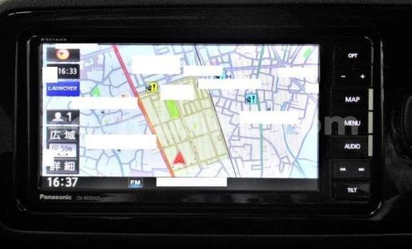 Acheter Occasion Voiture Toyota Vitz Rouge à Beitbridge, Matabeleland South Acheter Occasion Voiture Toyota Vitz Rouge à Beitbridge, Matabeleland South