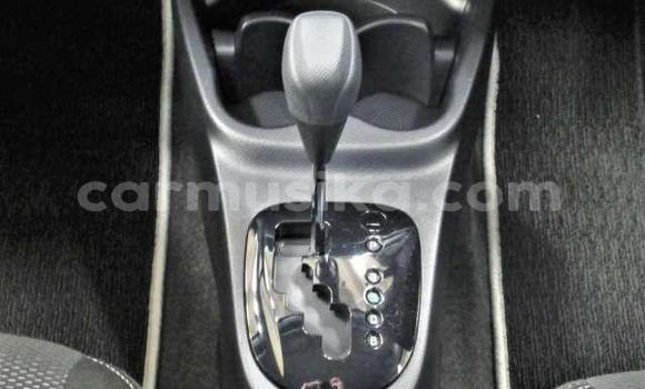 Acheter Occasion Voiture Toyota Vitz Rouge à Beitbridge, Matabeleland South Acheter Occasion Voiture Toyota Vitz Rouge à Beitbridge, Matabeleland South