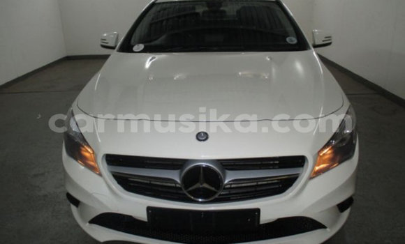 Buy Used Mercedes‒Benz CLK-klasse AMG White Car in Beitbridge in Matabeleland South Buy Used Mercedes‒Benz CLK-klasse AMG White Car in Beitbridge in Matabeleland South