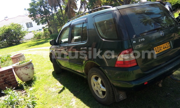 Buy Used Mercedes‒Benz ML-Class Green Car in Greendale in Harare Buy Used Mercedes‒Benz ML-Class Green Car in Greendale in Harare
