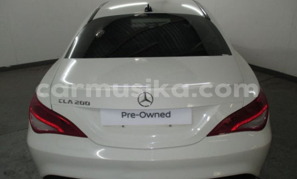 Buy Used Mercedes‒Benz CLK-klasse AMG White Car in Beitbridge in Matabeleland South Buy Used Mercedes‒Benz CLK-klasse AMG White Car in Beitbridge in Matabeleland South