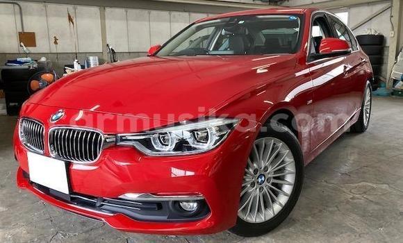 Nunua Ilio tumika BMW 3–Series Nyekundu Gari ndani ya Beitbridge nchini Matabeleland Kusini