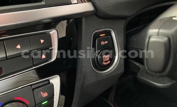 Acheter Occasion Voiture BMW 3–Series Rouge à Beitbridge, Matabeleland South Acheter Occasion Voiture BMW 3–Series Rouge à Beitbridge, Matabeleland South