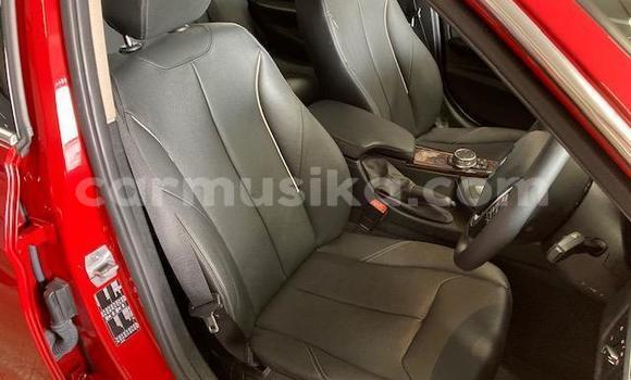 Acheter Occasion Voiture BMW 3–Series Rouge à Beitbridge, Matabeleland South Acheter Occasion Voiture BMW 3–Series Rouge à Beitbridge, Matabeleland South