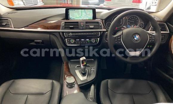 Acheter Occasion Voiture BMW 3–Series Rouge à Beitbridge, Matabeleland South Acheter Occasion Voiture BMW 3–Series Rouge à Beitbridge, Matabeleland South