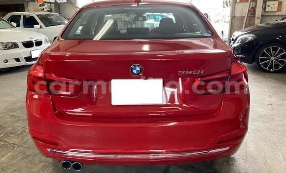 Acheter Occasion Voiture BMW 3–Series Rouge à Beitbridge, Matabeleland South Acheter Occasion Voiture BMW 3–Series Rouge à Beitbridge, Matabeleland South