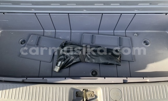 Buy Used Toyota Ipsum Green Car in Beitbridge in Matabeleland South Buy Used Toyota Ipsum Green Car in Beitbridge in Matabeleland South