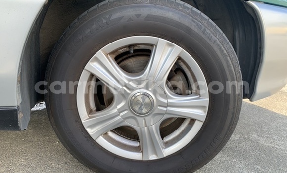 Buy Used Toyota Ipsum Green Car in Beitbridge in Matabeleland South Buy Used Toyota Ipsum Green Car in Beitbridge in Matabeleland South