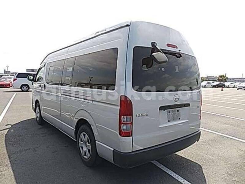 Big with watermark toyota hiace matabeleland south beitbridge 31030