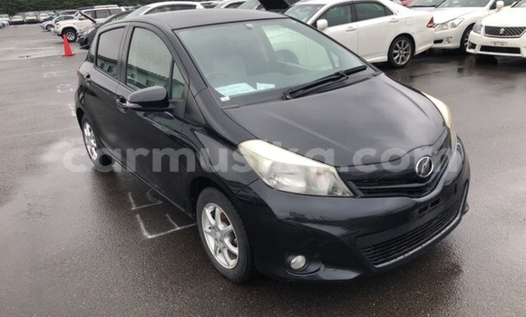 Nunua Ilio tumika Toyota Vitz Nyeusi Gari ndani ya Beitbridge nchini Matabeleland Kusini Nunua Ilio tumika Toyota Vitz Nyeusi Gari ndani ya Beitbridge nchini Matabeleland Kusini