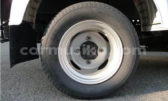 Buy Used Mazda Bongo White Car in Beitbridge in Matabeleland South Buy Used Mazda Bongo White Car in Beitbridge in Matabeleland South