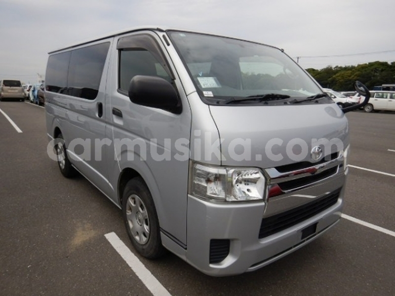 Big with watermark toyota hiace matabeleland south beitbridge 31033