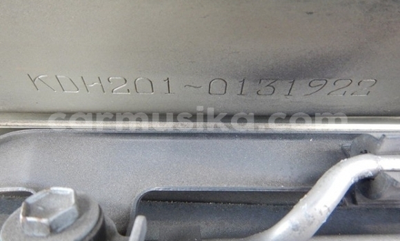 Tenga Tsaru Toyota Hiace Sirivha Mota in Beitbridge in Matabeleland South Tenga Tsaru Toyota Hiace Sirivha Mota in Beitbridge in Matabeleland South