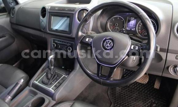 Nunua Ilio tumika Volkswagen Amarok Fedha Gari ndani ya Harare nchini Harare Nunua Ilio tumika Volkswagen Amarok Fedha Gari ndani ya Harare nchini Harare