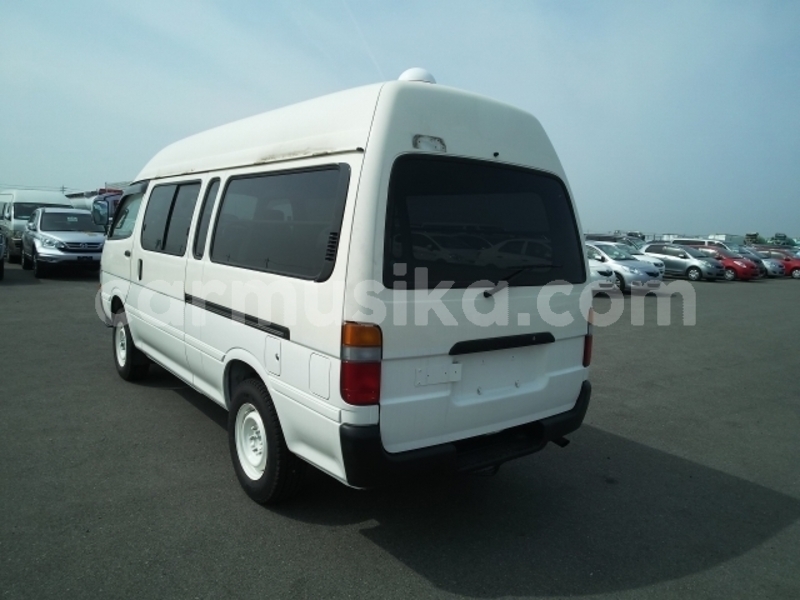 Big with watermark toyota hiace matabeleland south beitbridge 31035