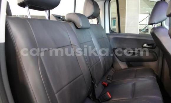 Nunua Ilio tumika Volkswagen Amarok Fedha Gari ndani ya Harare nchini Harare Nunua Ilio tumika Volkswagen Amarok Fedha Gari ndani ya Harare nchini Harare