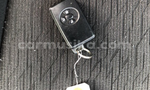 Acheter Occasion Voiture Toyota Allion Bleu à Beitbridge, Matabeleland South Acheter Occasion Voiture Toyota Allion Bleu à Beitbridge, Matabeleland South