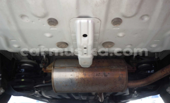 Nunua Ilio tumika Toyota Noah Fedha Gari ndani ya Beitbridge nchini Matabeleland Kusini Nunua Ilio tumika Toyota Noah Fedha Gari ndani ya Beitbridge nchini Matabeleland Kusini