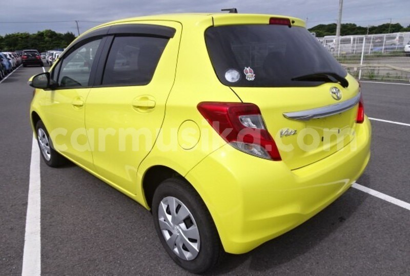 Big with watermark toyota vitz matabeleland south beitbridge 31041