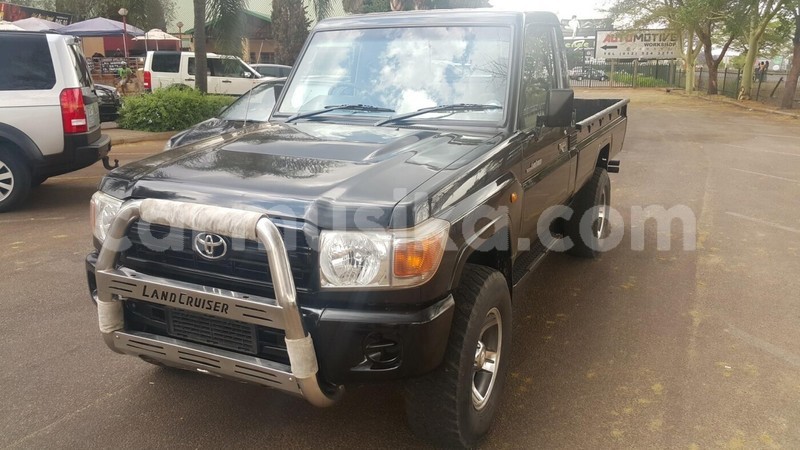 Big with watermark toyota land cruiser matabeleland south beitbridge 31047