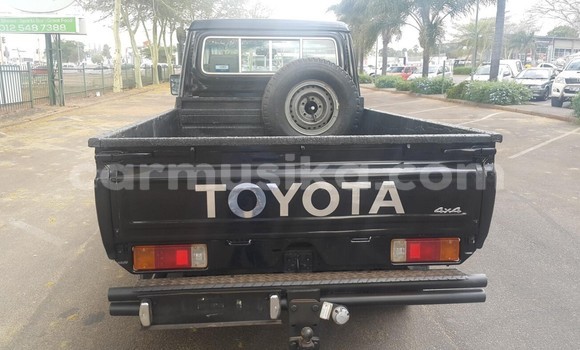 Tenga Tsaru Toyota Land Cruiser Nhema Mota in Beitbridge in Matabeleland South Tenga Tsaru Toyota Land Cruiser Nhema Mota in Beitbridge in Matabeleland South