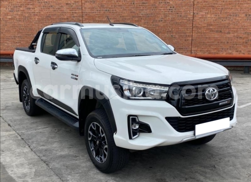 Big with watermark toyota hilux matabeleland south beitbridge 31049