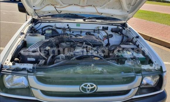 Tenga Tsaru Toyota Hilux Chena Mota in Beitbridge in Matabeleland South Tenga Tsaru Toyota Hilux Chena Mota in Beitbridge in Matabeleland South