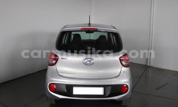 Tenga Tsaru Hyundai i10 Sirivha Mota in Beitbridge in Matabeleland South Tenga Tsaru Hyundai i10 Sirivha Mota in Beitbridge in Matabeleland South